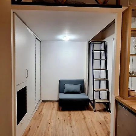 Swanhome - *