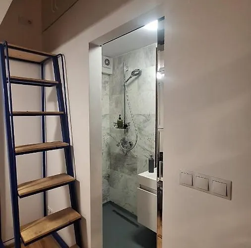 아파트 Swanhome - *