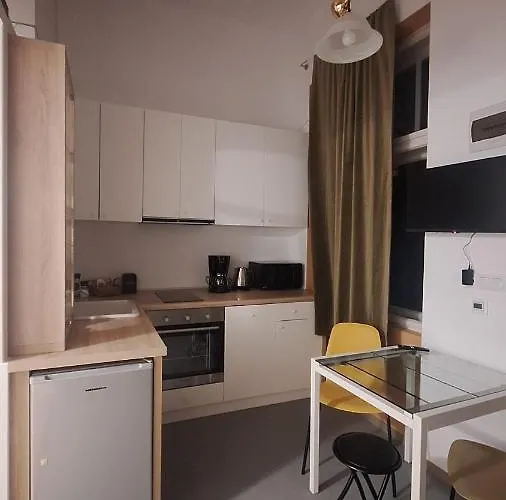 Апартаменты Swanhome -